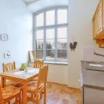 Apartmán 2 Bedroom Amazing In Krakow Am