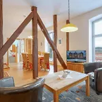 2 Bedroom Amazing In Krakow Am Apartmán *
