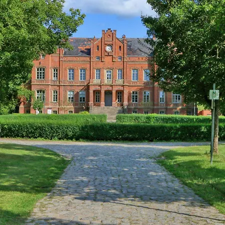 2 Bedroom Amazing In Krakow Am * Krakow am See